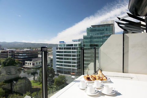 Mantra Hindmarsh Square - Dalby Accommodation 4