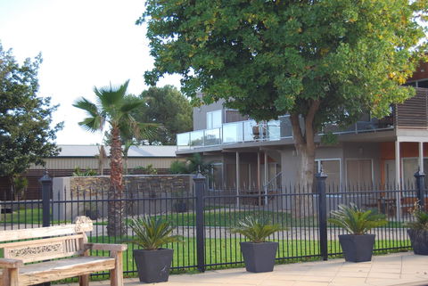 Barossa Valley Apartments - Dalby Accommodation 1