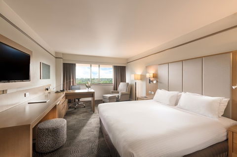 Stamford Plaza Adelaide - Dalby Accommodation 7