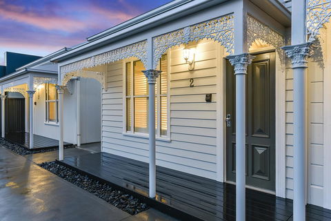 Aloha Central Luxury Apartments - Dalby Accommodation 20