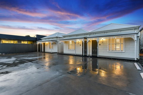 Aloha Central Luxury Apartments - Dalby Accommodation 5