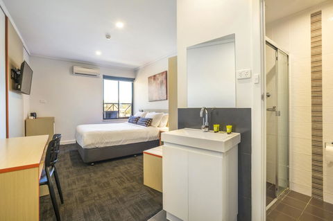 Nightcap At Rose & Crown Hotel - Dalby Accommodation 16