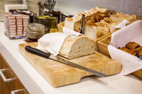 Adabco Boutique Hotel Adelaide - Dalby Accommodation 3