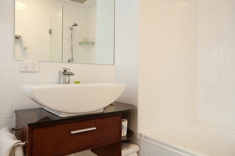 Adabco Boutique Hotel Adelaide - Dalby Accommodation 27