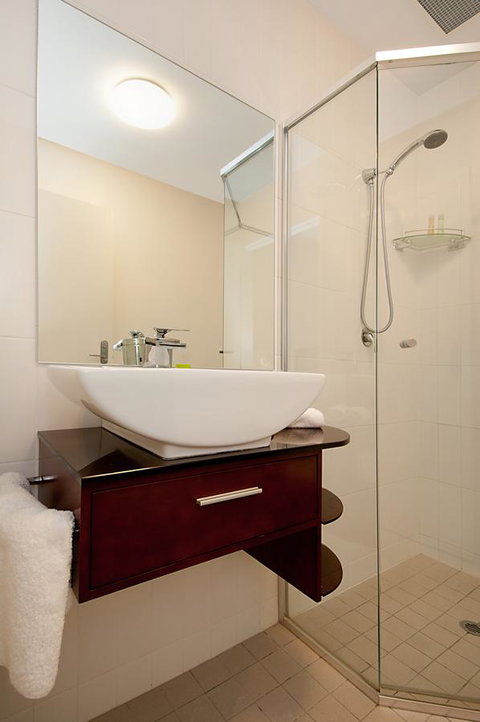 Adabco Boutique Hotel Adelaide - Dalby Accommodation 24