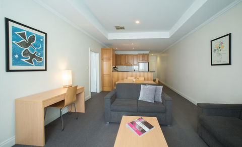 Franklin Apartments - Dalby Accommodation 16