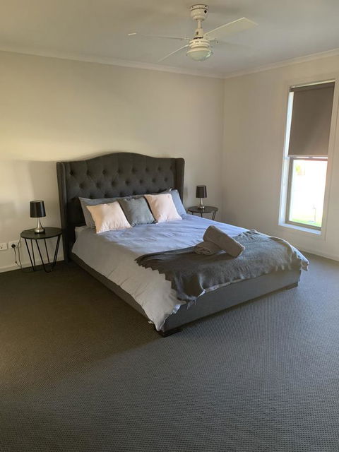 Little On Ash - Dalby Accommodation 4