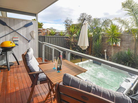 Seagrass Villas Normanville - Dalby Accommodation 14