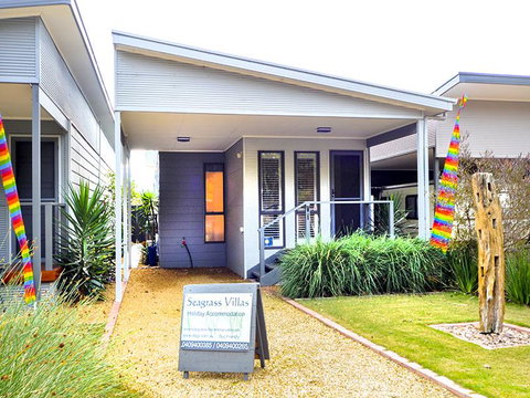 Seagrass Villas Normanville - Dalby Accommodation 6