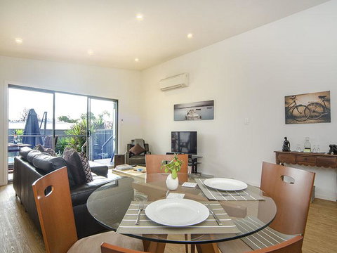 Seagrass Villas Normanville - Dalby Accommodation 9