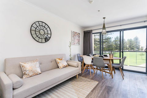 Heart Of Glenelg BnB - Dalby Accommodation 10