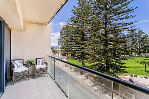 Heart Of Glenelg BnB - Dalby Accommodation 12