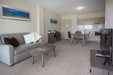 Hume Serviced Apartments - Dalby Accommodation 11