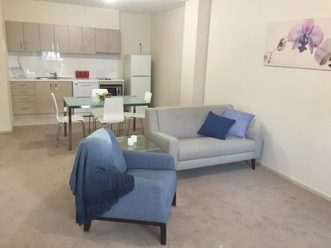 Hume Serviced Apartments - Dalby Accommodation 26
