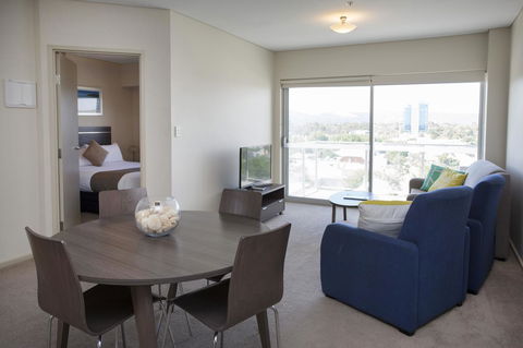 Hume Serviced Apartments - Dalby Accommodation 13