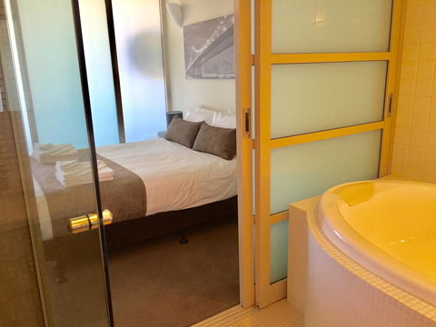 Adelaide DressCircle Apartments - North Terrace - Dalby Accommodation 17