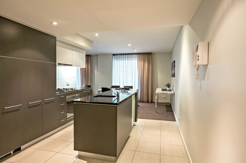 Adelaide DressCircle Apartments - North Terrace - Dalby Accommodation 30