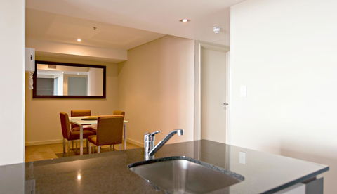Adelaide DressCircle Apartments - North Terrace - Dalby Accommodation 18
