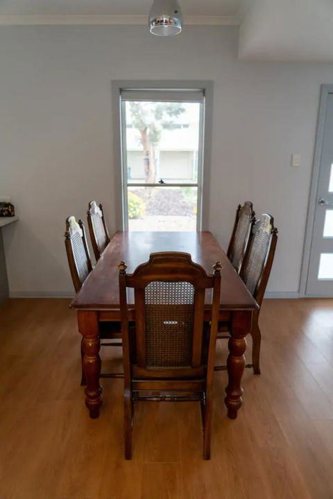 Gawler Townhouse 3 Bedroom - Dalby Accommodation 21