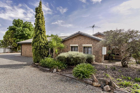 Barossa Retro BnB - Dalby Accommodation 31