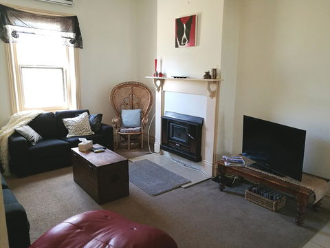 Hilda Anna's - Dalby Accommodation 29