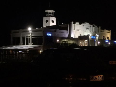 Adelaide - Semaphore Beach Front - Dalby Accommodation 32