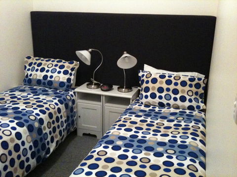 Adelaide - Semaphore Beach Front - Dalby Accommodation 18