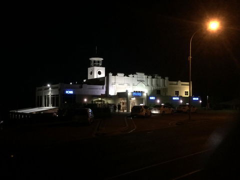 Adelaide - Semaphore Beach Front - Dalby Accommodation 22