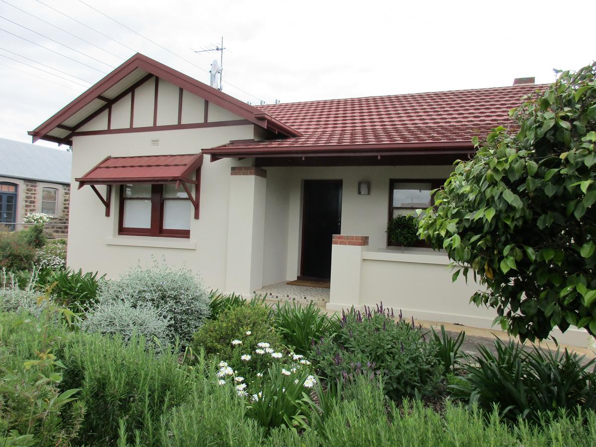 Julia SA Dalby Accommodation