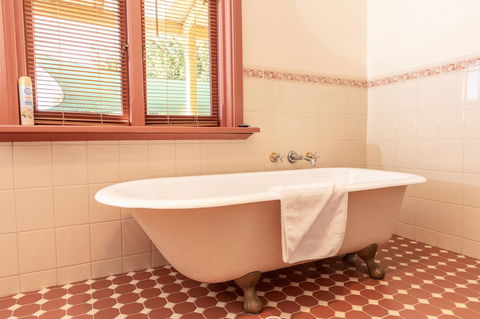 Rivergum Cottages Gawler Barossa Region - Dalby Accommodation 4