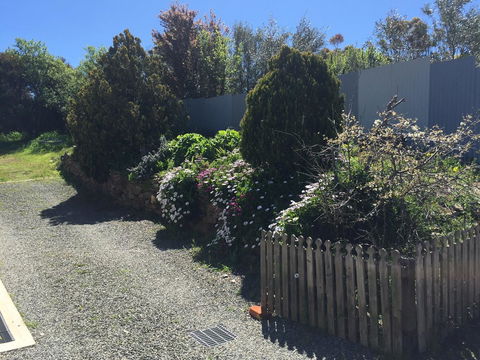 Lavender Cottage B&B - Dalby Accommodation 0