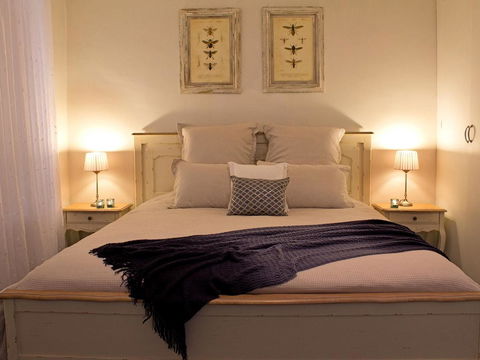 Queen's Cottage Barossa Valley - Dalby Accommodation 0