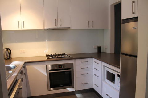 Adelaide DressCircle Apartments - Archer Street - Dalby Accommodation 19
