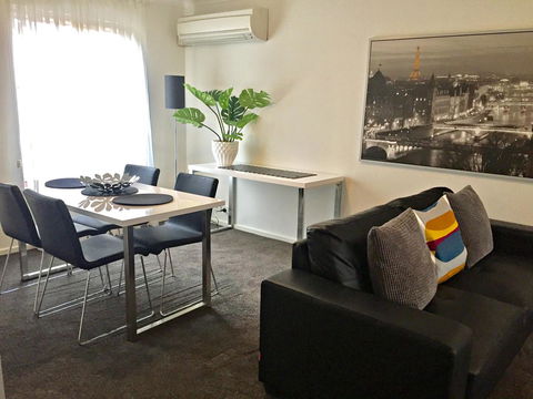 Adelaide DressCircle Apartments - Archer Street - Dalby Accommodation 17