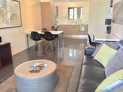 Adelaide DressCircle Apartments - Archer Street - Dalby Accommodation 13