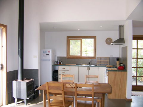 Mallee Bark Retreat - Dalby Accommodation 4