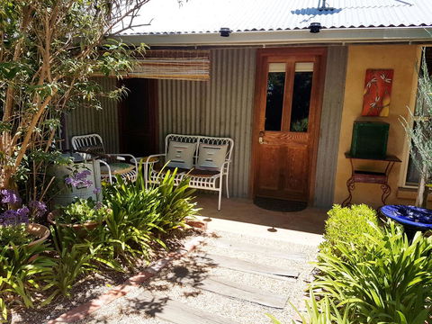 Little Para Cottage Tanunda - Dalby Accommodation 1
