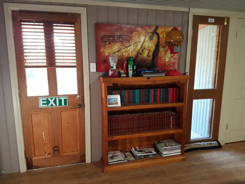 Little Para Cottage Tanunda - Dalby Accommodation 9