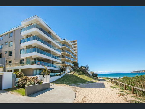 Beachfront Bliss - Dalby Accommodation 19