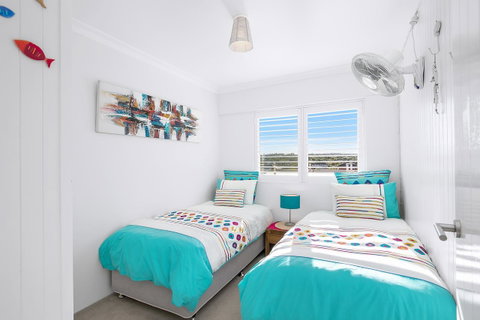 Beachfront Bliss - Dalby Accommodation 16