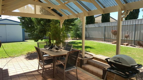 Jacaranda Homestay - Dalby Accommodation 18