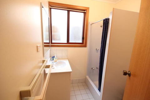 Port Vincent Motel & Apartments - Dalby Accommodation 21