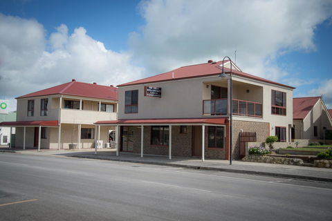 Port Vincent Motel & Apartments - Dalby Accommodation 39