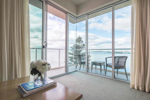 Port Lincoln Hotel - Dalby Accommodation 12