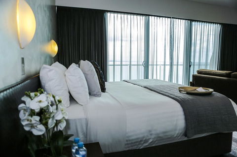 Port Lincoln Hotel - Dalby Accommodation 8