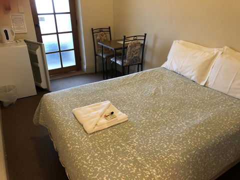 Truro Weighbridge Motel - Dalby Accommodation 2