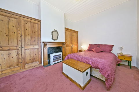 Vineyard Cottage BnB - Dalby Accommodation 7