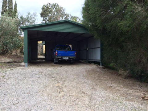 Vineyard Cottage BnB - Dalby Accommodation 13