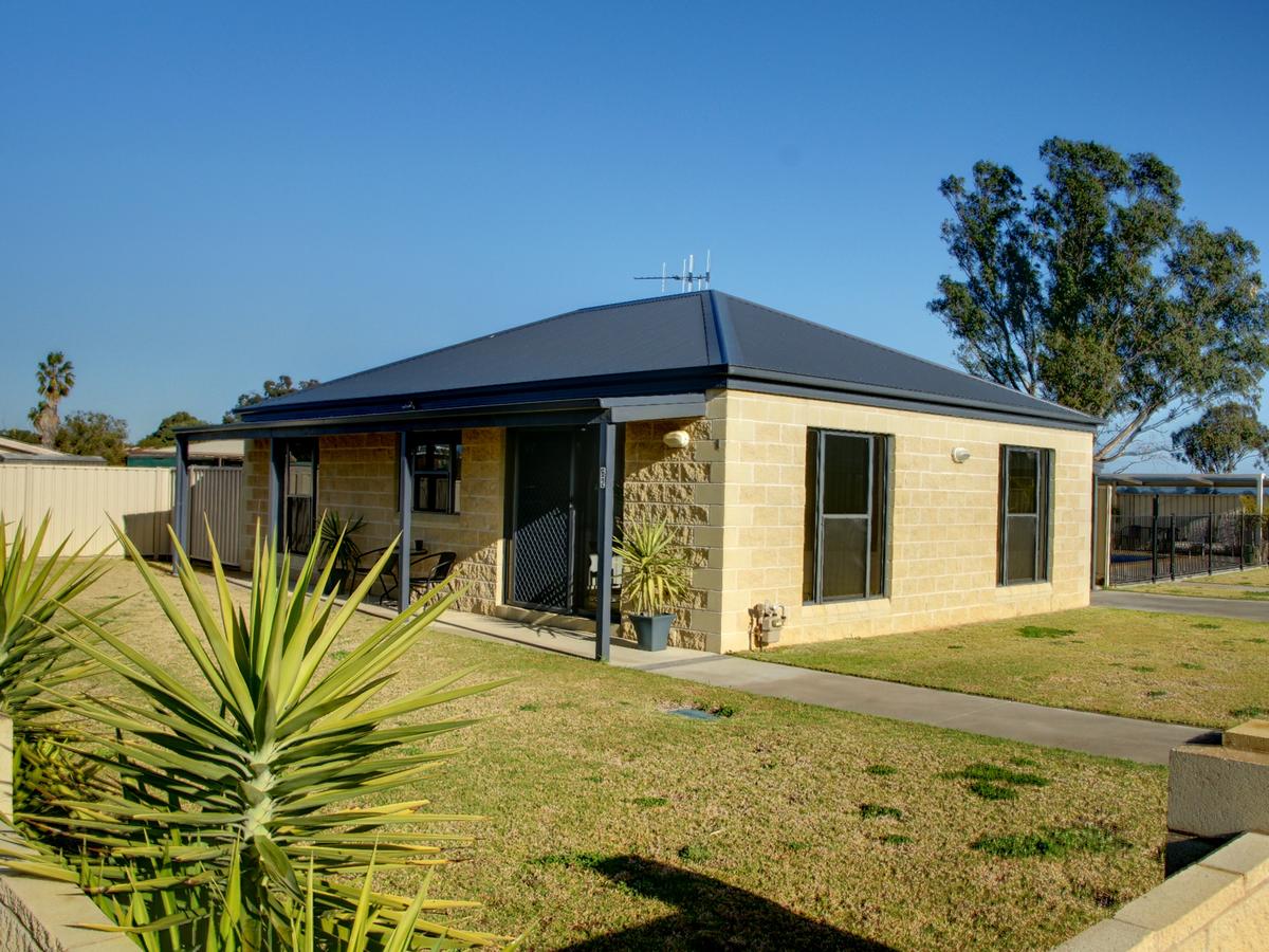 Alma Park NSW Dalby Accommodation