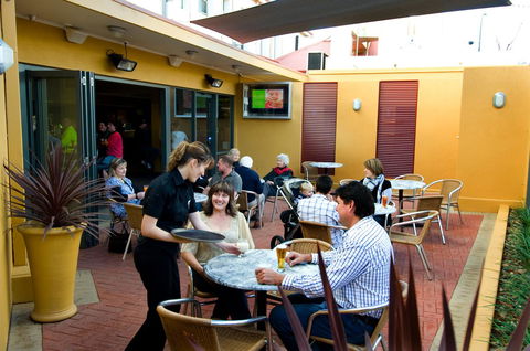 Loxton Community Hotel Motel - Dalby Accommodation 13